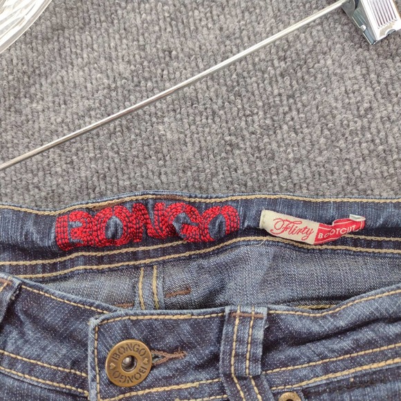 Womens Bongo Flirty Bootcut Jeans Size 7 Blue 14.5W 28.5 Inseam Decorated Pocket - Picture 10 of 11